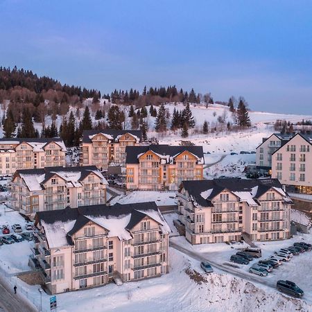 Apartamenty Czarna Gora Is 8 Sienna  Zewnętrze zdjęcie