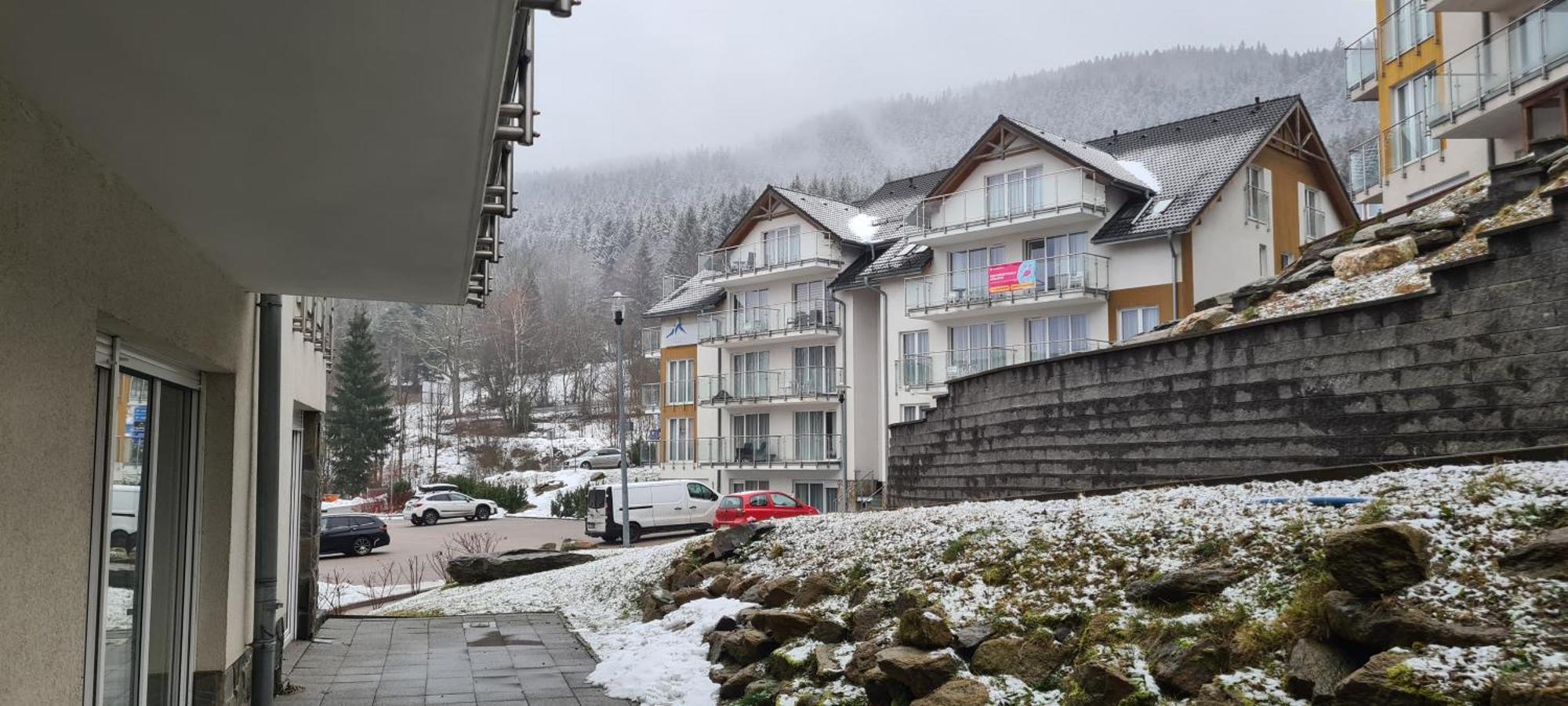 Apartamenty Czarna Gora Is 8 Sienna  Zewnętrze zdjęcie